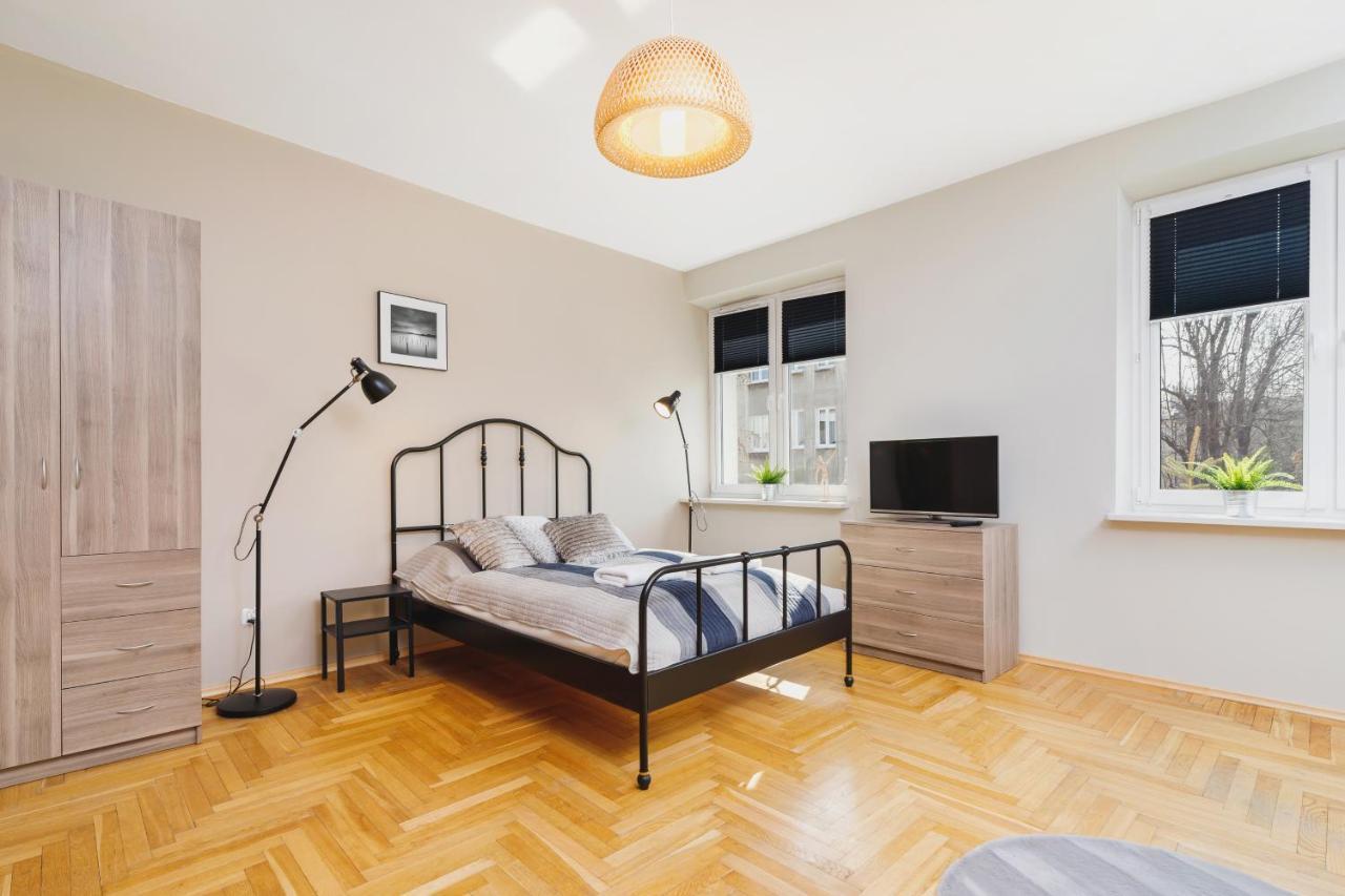 Apartments Cracow Chopina By Noclegi Renters Краков Экстерьер фото